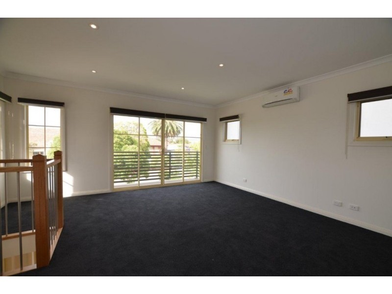 1/126 Blackwood Street, Yarraville VIC 3013