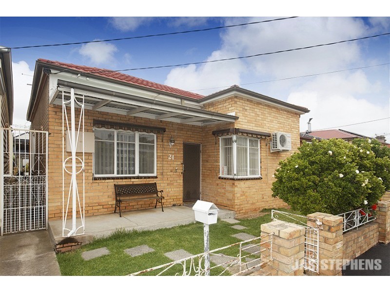 21 Alexander Street, Seddon VIC 3011