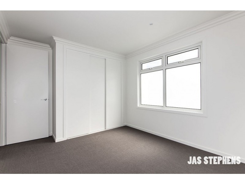 1/13 Adelaide Street, Albion VIC 3020