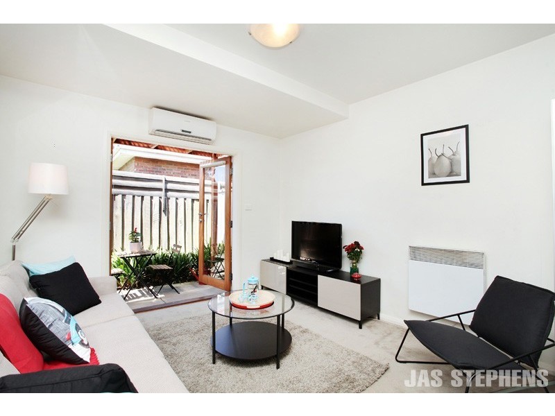 1 Bishop Street, Kingsville VIC 3012