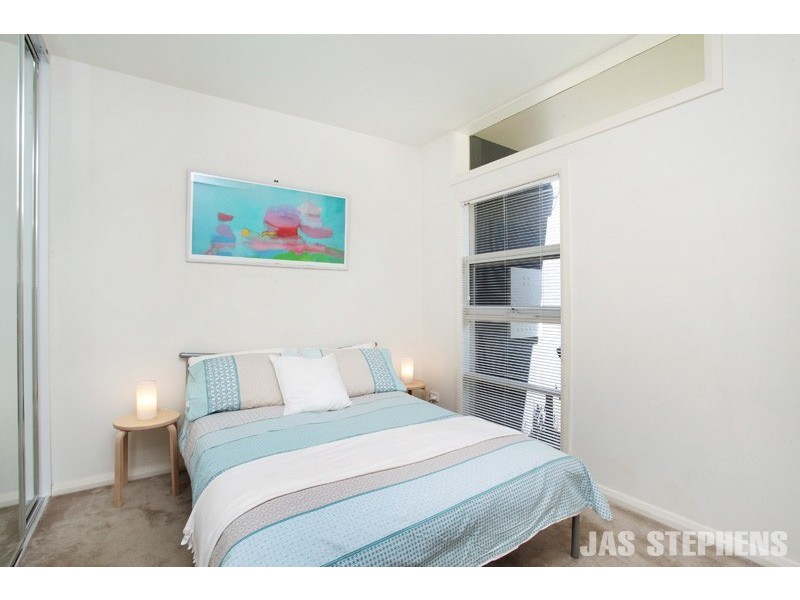 1 Bishop Street, Kingsville VIC 3012