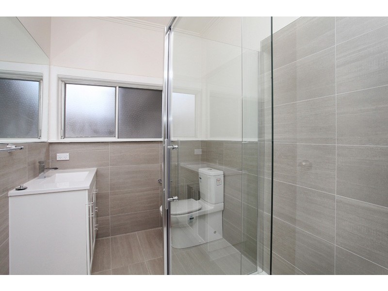 62 Suffolk Rd, Sunshine North VIC 3020