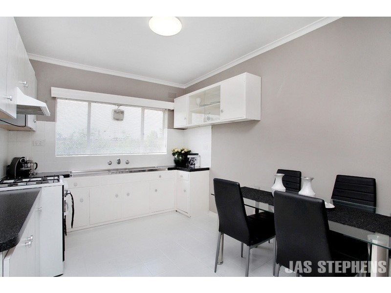 8/86 Pentland Parade, Yarraville VIC 3013