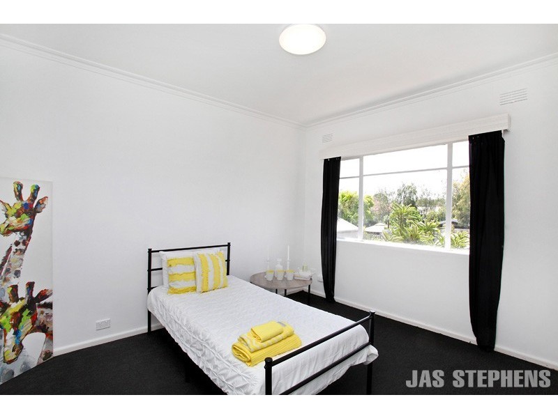8/86 Pentland Parade, Yarraville VIC 3013