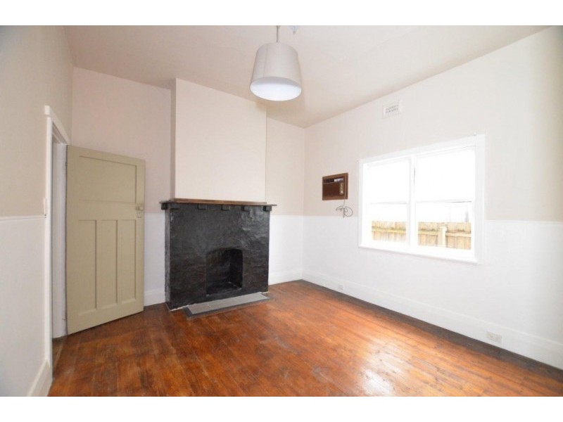 54 Clive Street, West Footscray VIC 3012