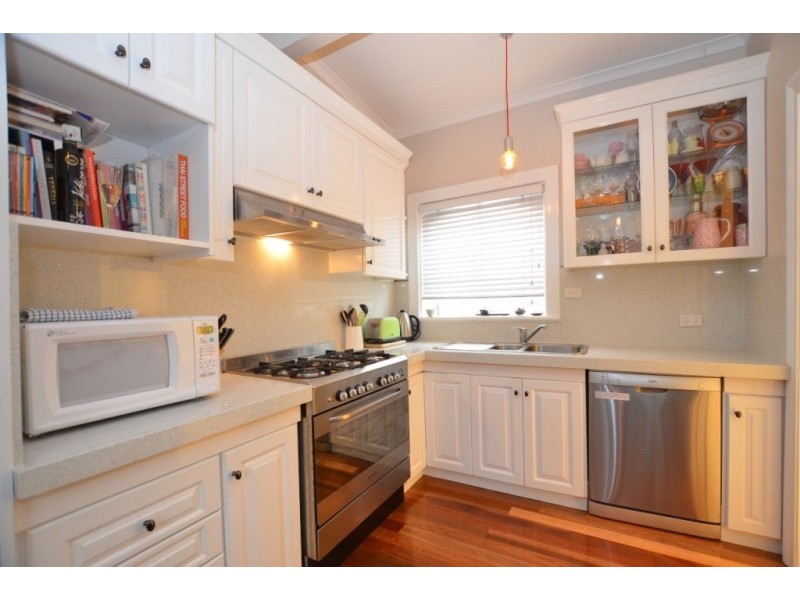 73 Tarrengower St, Yarraville VIC 3013