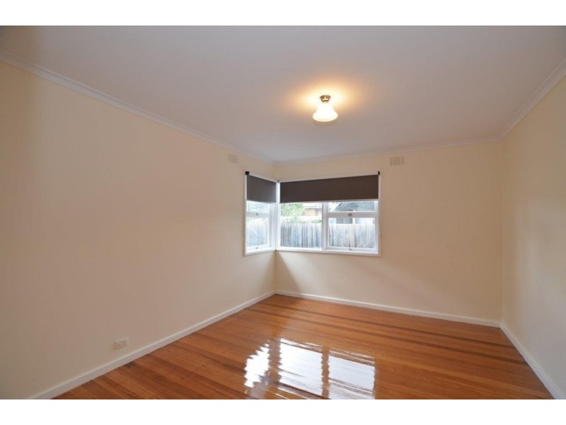 13 Spear Court, Altona VIC 3018