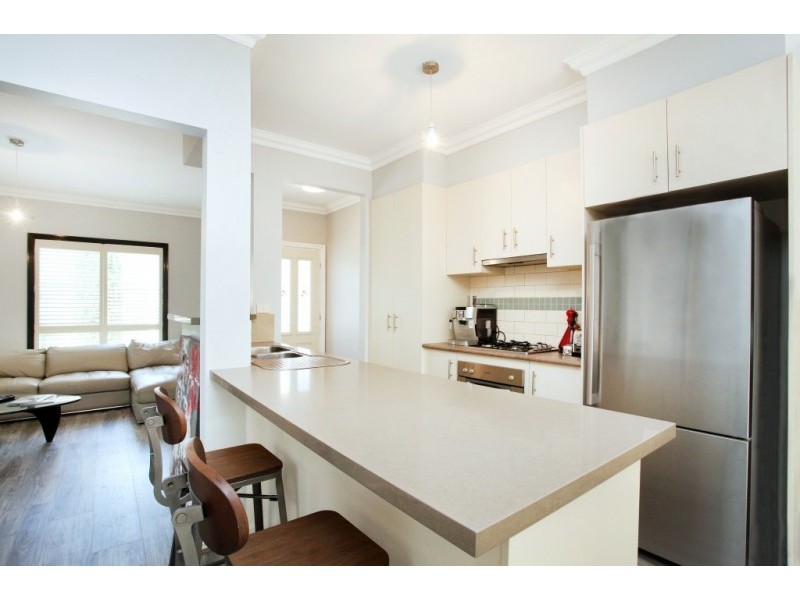 2/9 Saltley Street, Spotswood VIC 3015