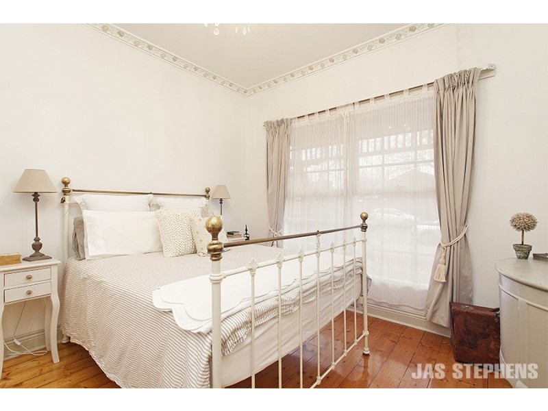 52 Elphinstone St, West Footscray VIC 3012