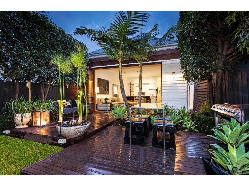 70 Lynch St, Footscray VIC 3011