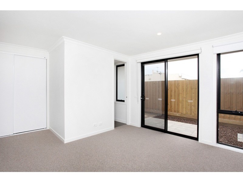 51 Hewitt Avenue, Footscray VIC 3011