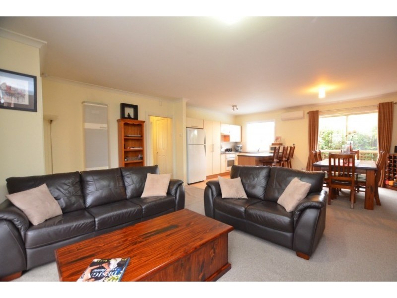 88 Melon St, Braybrook VIC 3019