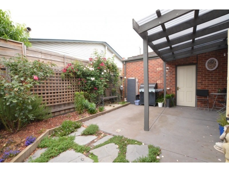 88 Melon St, Braybrook VIC 3019
