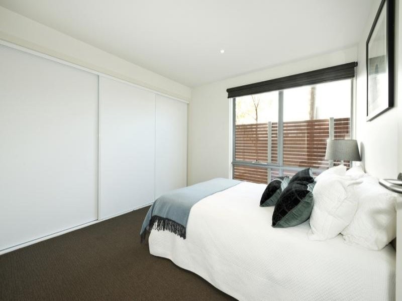 4/13-17 Essex Street, Footscray VIC 3011
