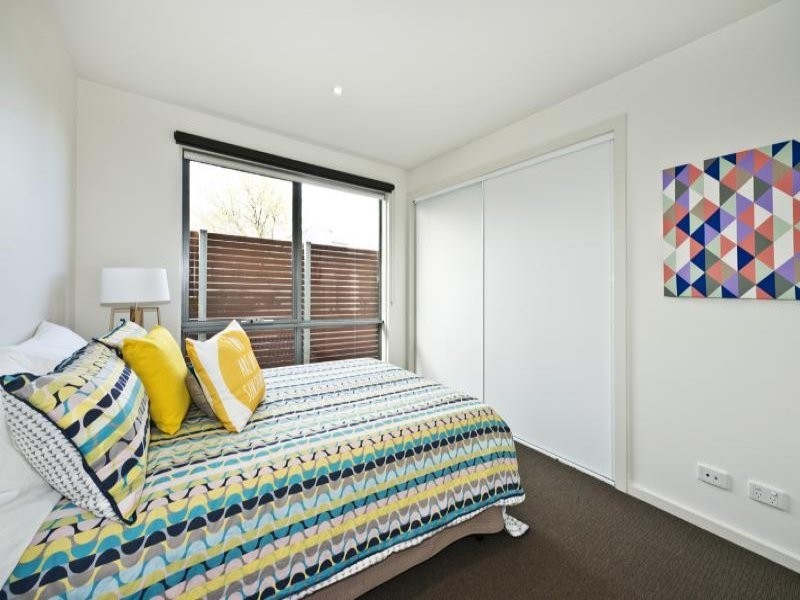 4/13-17 Essex Street, Footscray VIC 3011