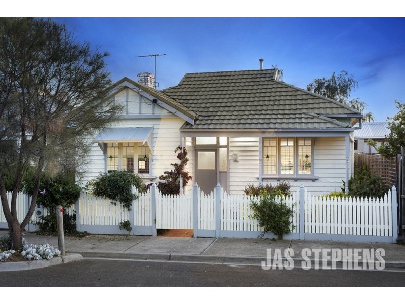 21 Dove Street, West Footscray VIC 3012
