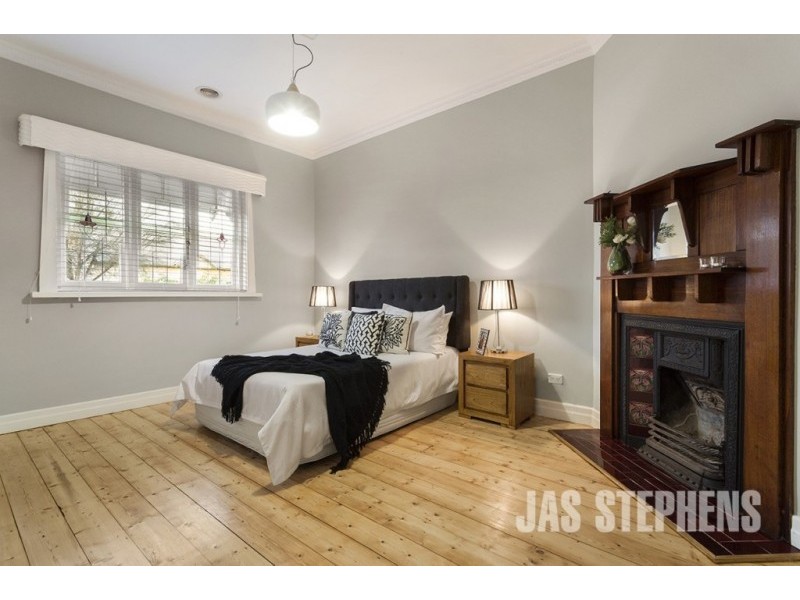 21 Dove Street, West Footscray VIC 3012