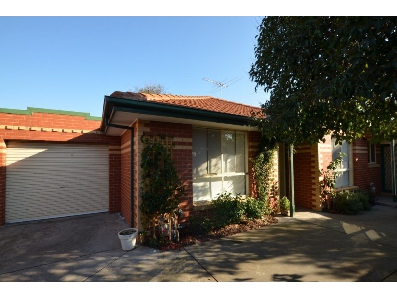 4/25 Hope St, Spotswood VIC 3015