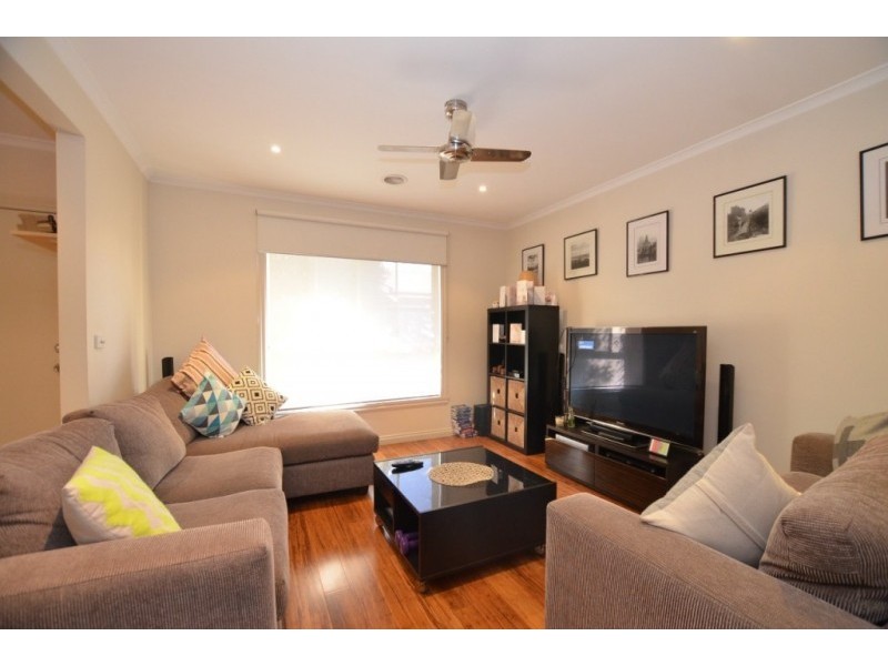 4/25 Hope St, Spotswood VIC 3015