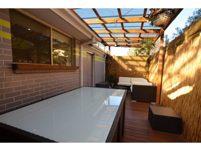 4/25 Hope St, Spotswood VIC 3015