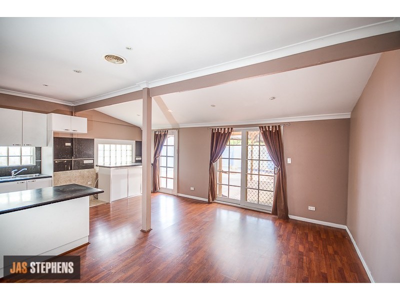 80 Vernon Street, South Kingsville VIC 3015