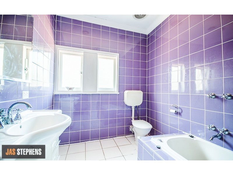 80 Vernon Street, South Kingsville VIC 3015