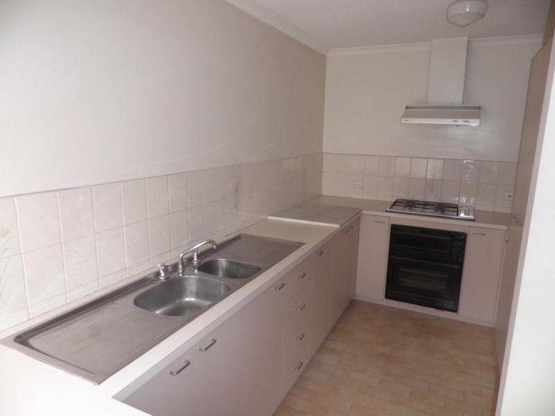 34 Vipont Street, Footscray VIC 3011