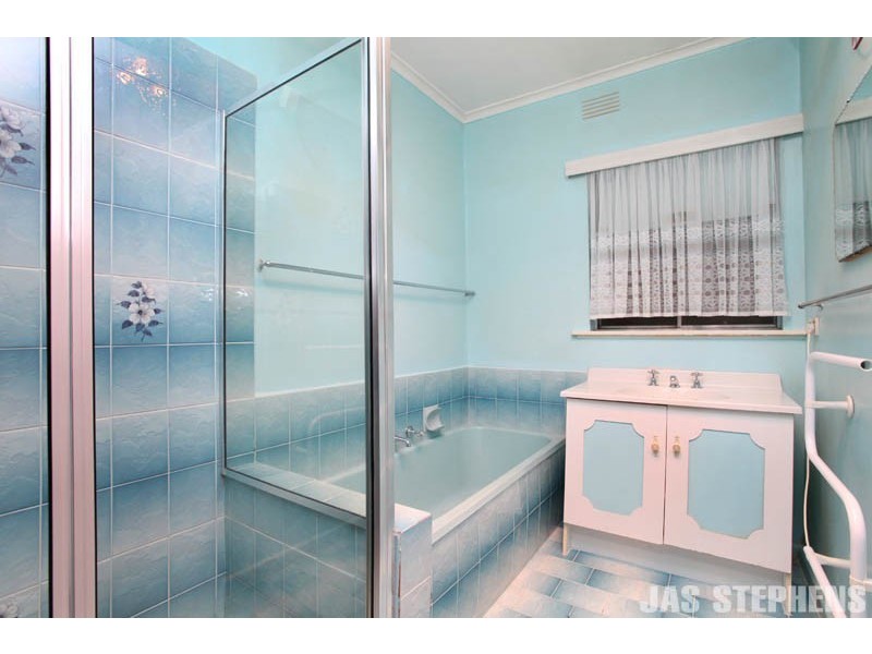 30 Charlotte St, Newport VIC 3015