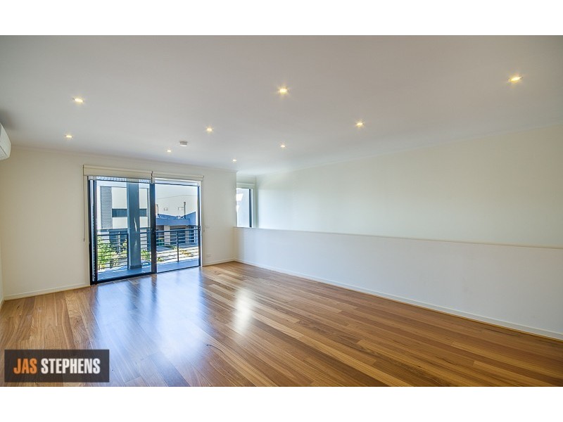 13 Souter Crescent, Footscray VIC 3011