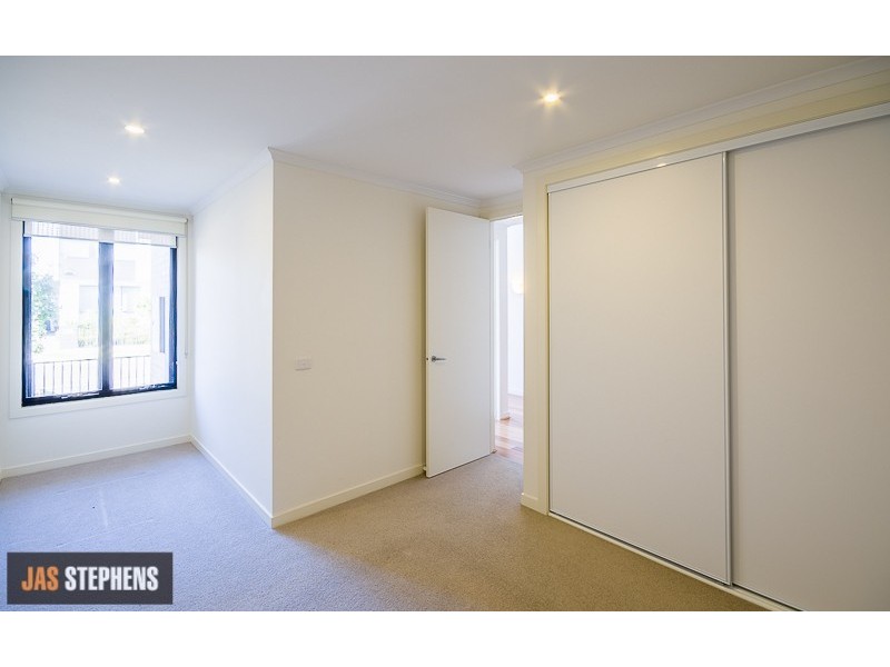 13 Souter Crescent, Footscray VIC 3011