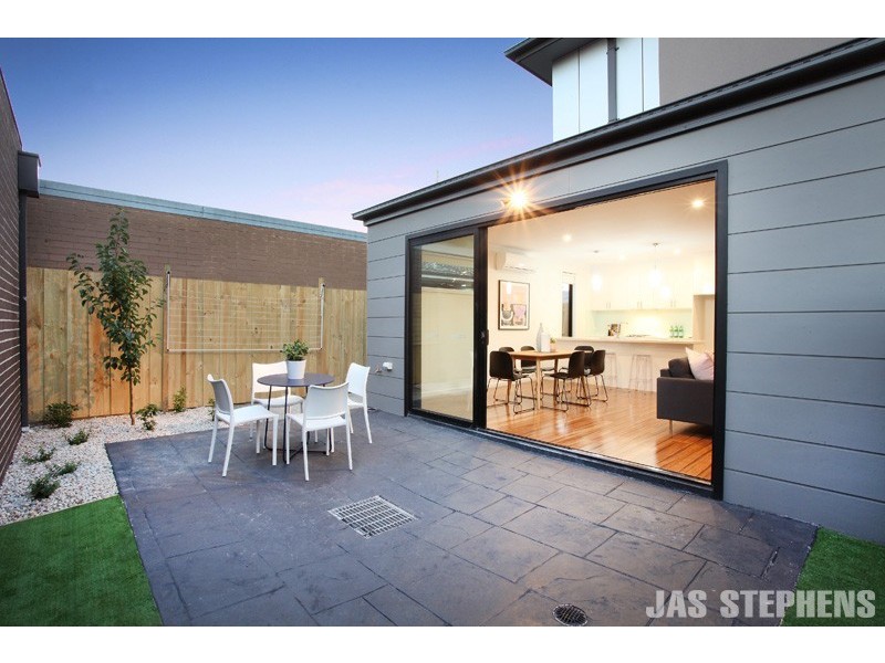 1/3 Daisy Court, Braybrook VIC 3019