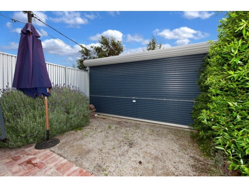 28 Victoria St, Footscray VIC 3011