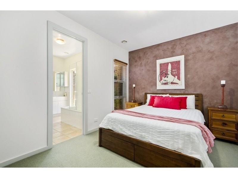 1/61 Castlemaine Street, Yarraville VIC 3013