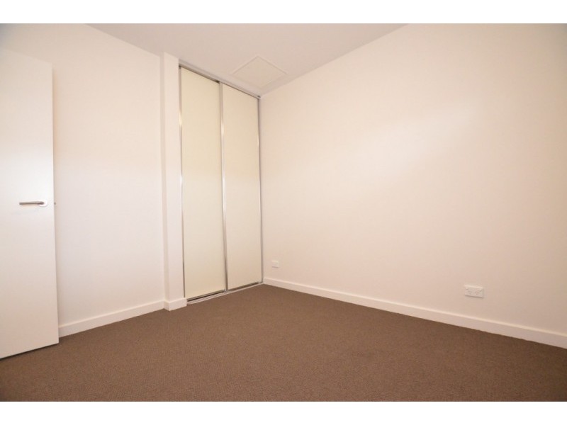 4/24 Empire St, Footscray VIC 3011