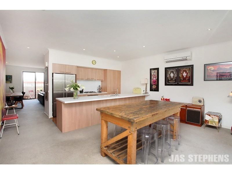 9/20 Hewitt Avenue, Footscray VIC 3011