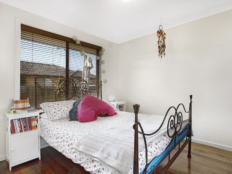 2/51 Edgar Street, Kingsville VIC 3012