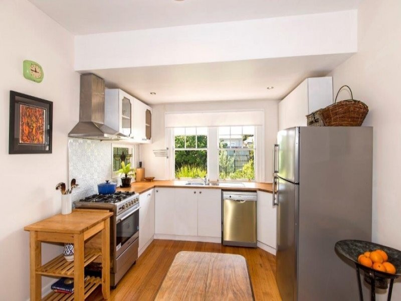 65 Empress Avenue, Kingsville VIC 3012