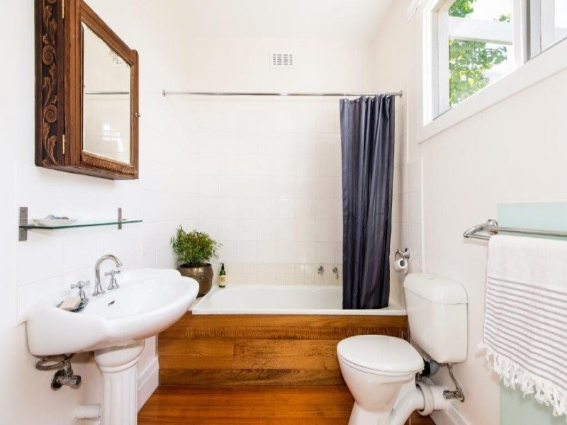 65 Empress Avenue, Kingsville VIC 3012