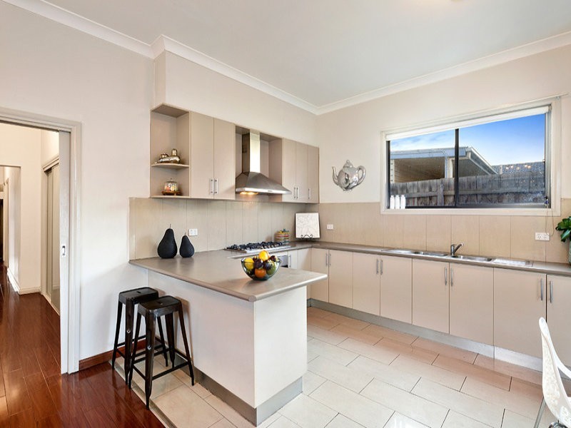28 Couch St, Sunshine VIC 3020