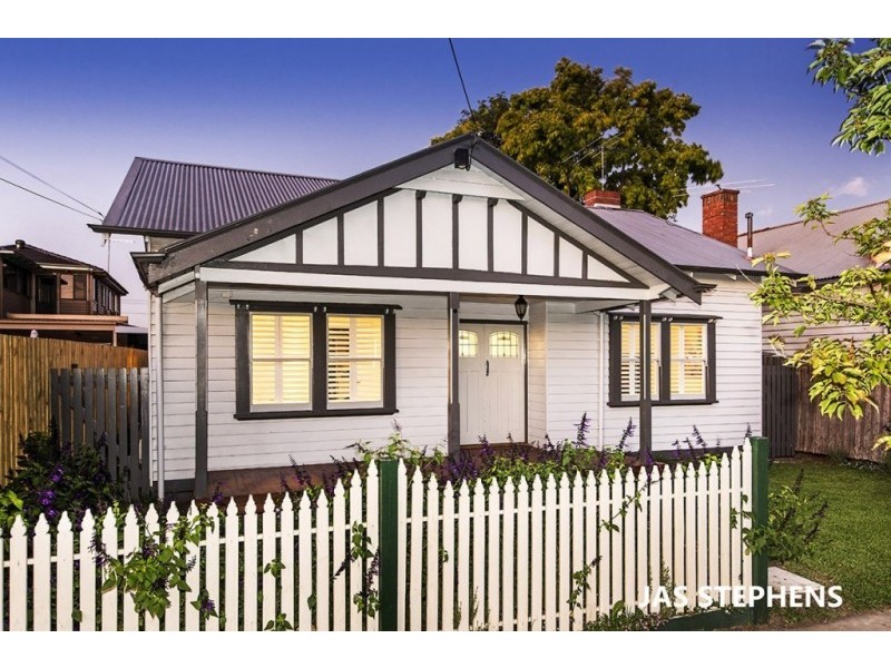 20 Station Road, Seddon VIC 3011