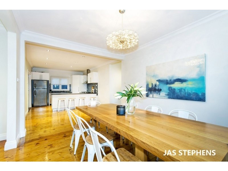 20 Station Road, Seddon VIC 3011