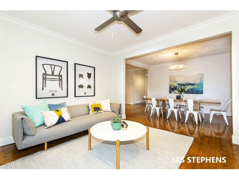 20 Station Road, Seddon VIC 3011