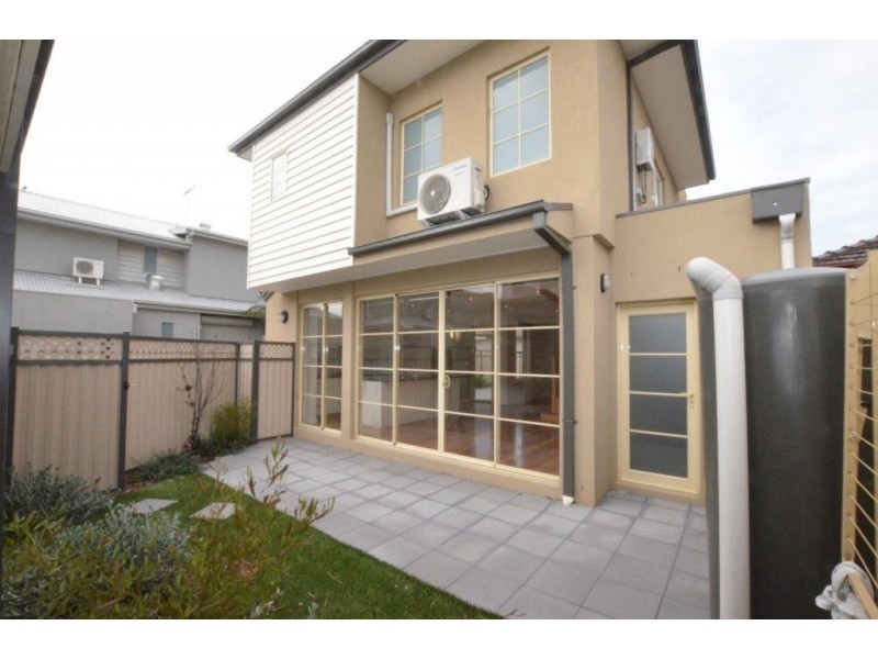 2/126 Blackwood Street, Yarraville VIC 3013