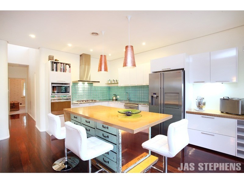 123 Chirnside Street, Kingsville VIC 3012