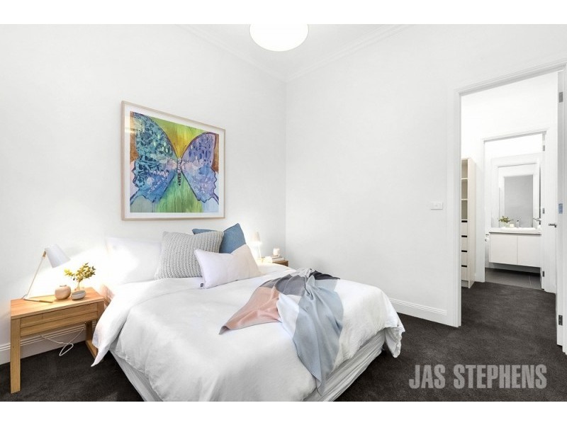 112 Empress Avenue, Kingsville VIC 3012