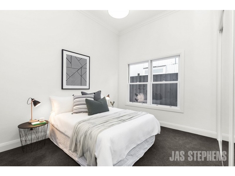 112 Empress Avenue, Kingsville VIC 3012