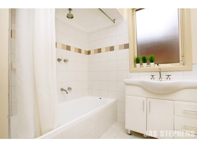 10 Walter Street, Sunshine VIC 3020