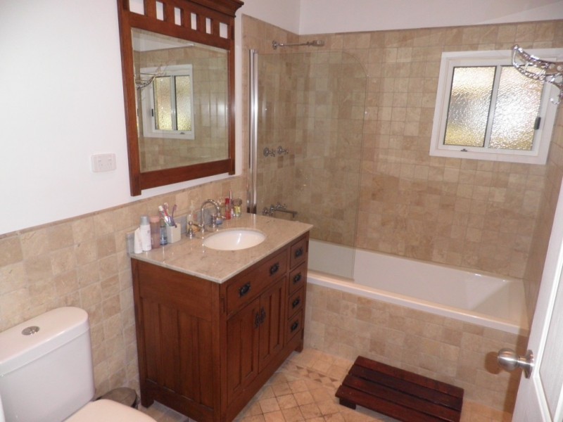 57 New Street, South Kingsville VIC 3015