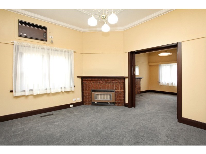 76 Monash Street, Sunshine VIC 3020