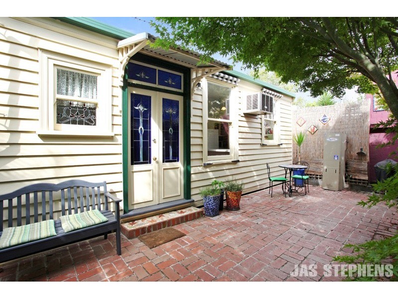 4 Austin Street, Seddon VIC 3011